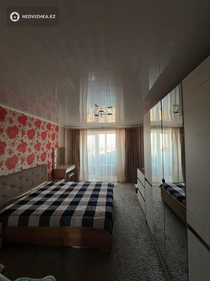 3-комнатная квартира, этаж 6 из 6, 63 м², фотография 3