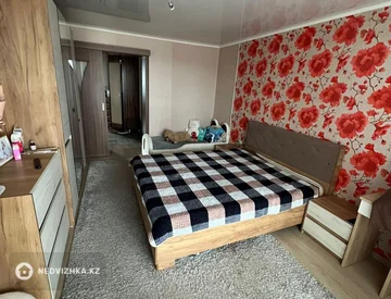 3-комнатная квартира, этаж 6 из 6, 63 м², миниатюра 9
