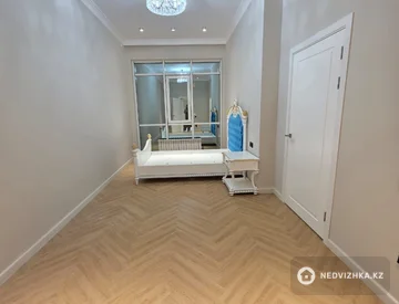 3-комнатная квартира, этаж 5 из 8, 141 м², миниатюра 7