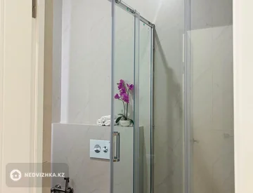3-комнатная квартира, этаж 3 из 10, 126 м², миниатюра 8