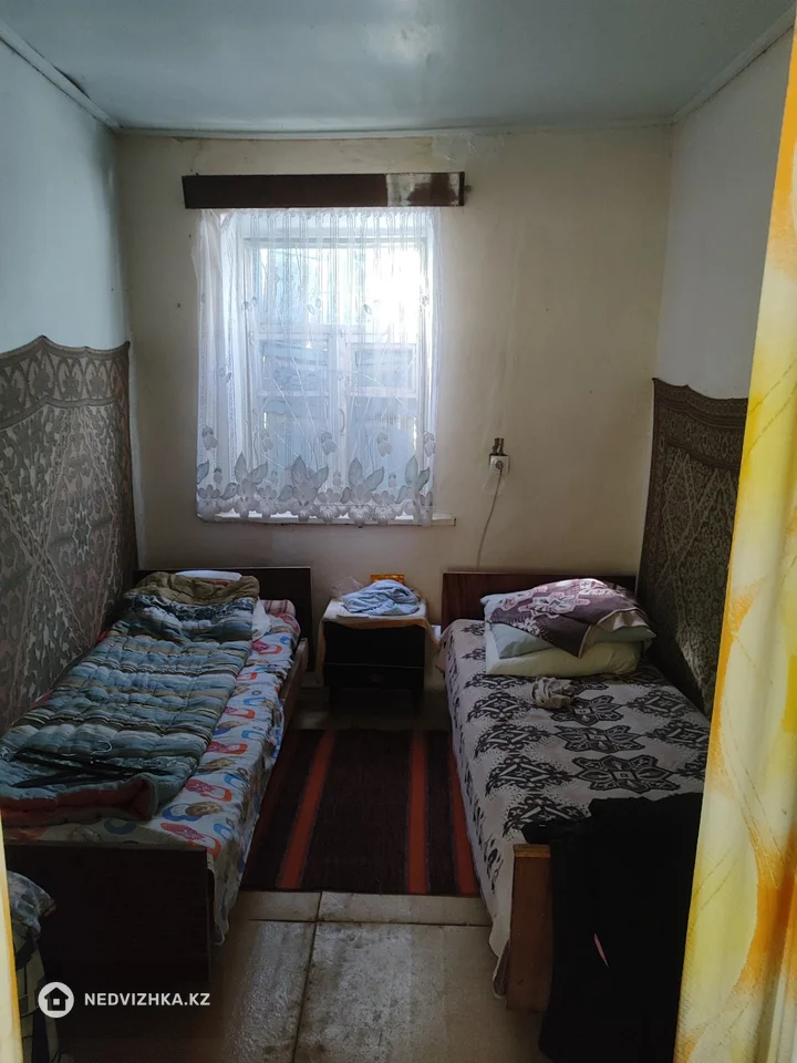 2-комнатный дом, 7 соток, 52 м²
