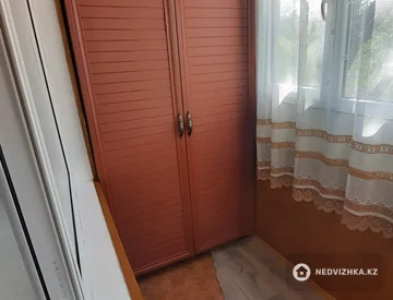 3-комнатная квартира, этаж 3 из 5, 65 м², На длительный срок, миниатюра 9