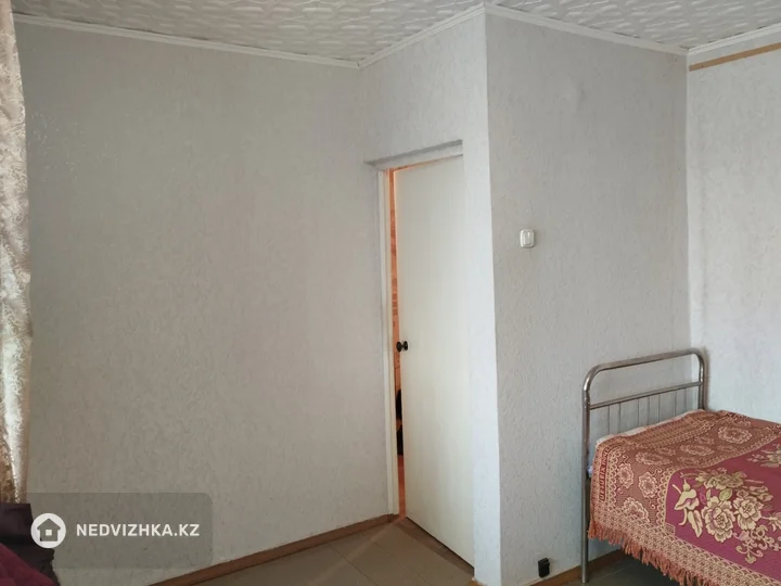 1-комнатная квартира, этаж 4 из 4, 31 м², фотография 5