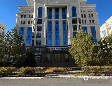 4-комнатная квартира, этаж 5 из 7, 173 м², миниатюра 1