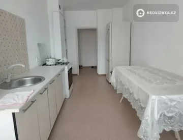 2-комнатная квартира, этаж 2 из 5, 74 м², миниатюра 7