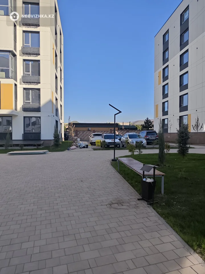 1-комнатная квартира, этаж 4 из 6, 49 м², фотография 4