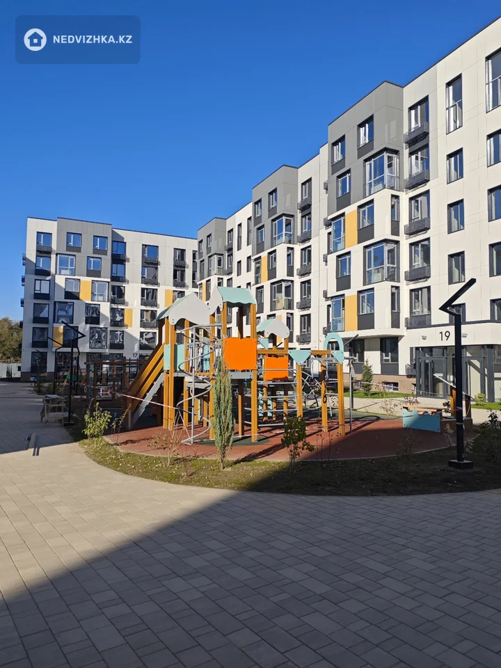 1-комнатная квартира, этаж 4 из 6, 49 м², фотография 3