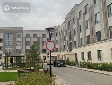 2-комнатная квартира, этаж 3 из 4, 54 м², На длительный срок, миниатюра 5