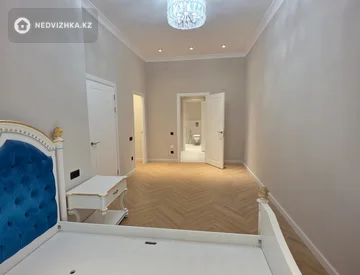 3-комнатная квартира, этаж 5 из 8, 142 м², миниатюра 8