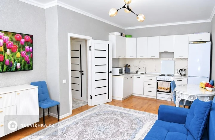 2-комнатная квартира, этаж 3 из 9, 40 м², фотография 4