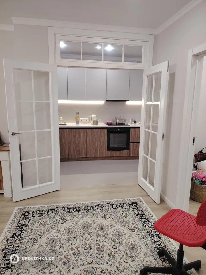 4-комнатная квартира, этаж 5 из 12, 115 м², фотография 5
