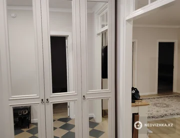 4-комнатная квартира, этаж 5 из 12, 115 м², миниатюра 9