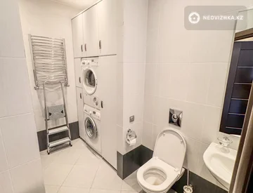 4-комнатная квартира, этаж 10 из 20, 135 м², миниатюра 10