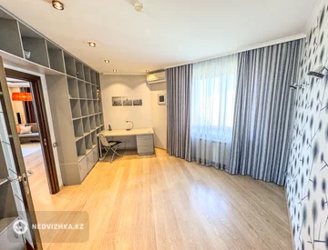 4-комнатная квартира, этаж 10 из 20, 135 м², миниатюра 11