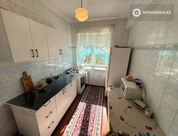 1-комнатная квартира, этаж 5 из 5, 36 м², миниатюра 3