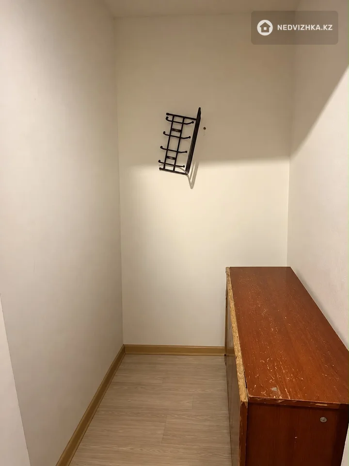 1-комнатная квартира, этаж 1 из 5, 46 м², фотография 4
