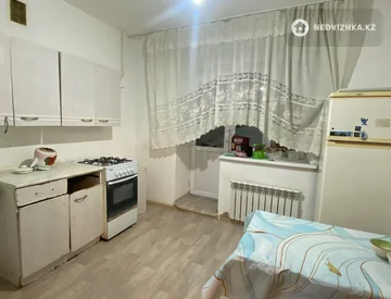 1-комнатная квартира, этаж 1 из 5, 46 м², миниатюра 2