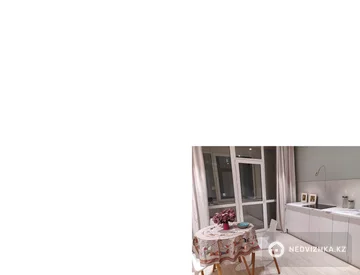 2-комнатная квартира, этаж 4 из 9, 68 м², миниатюра 11