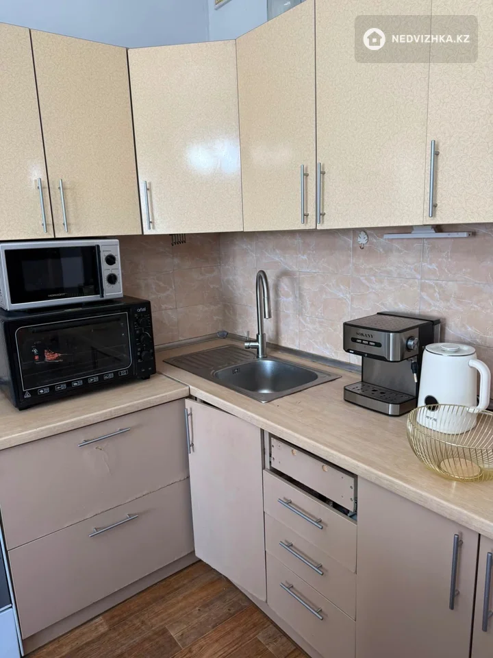 2-комнатная квартира, этаж 7 из 16, 58 м²