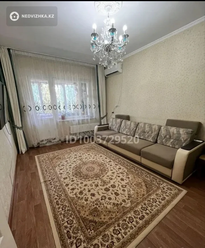 3-комнатная квартира, этаж 5 из 5, 60 м², фотография 2