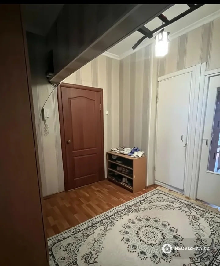 3-комнатная квартира, этаж 5 из 5, 60 м², фотография 5