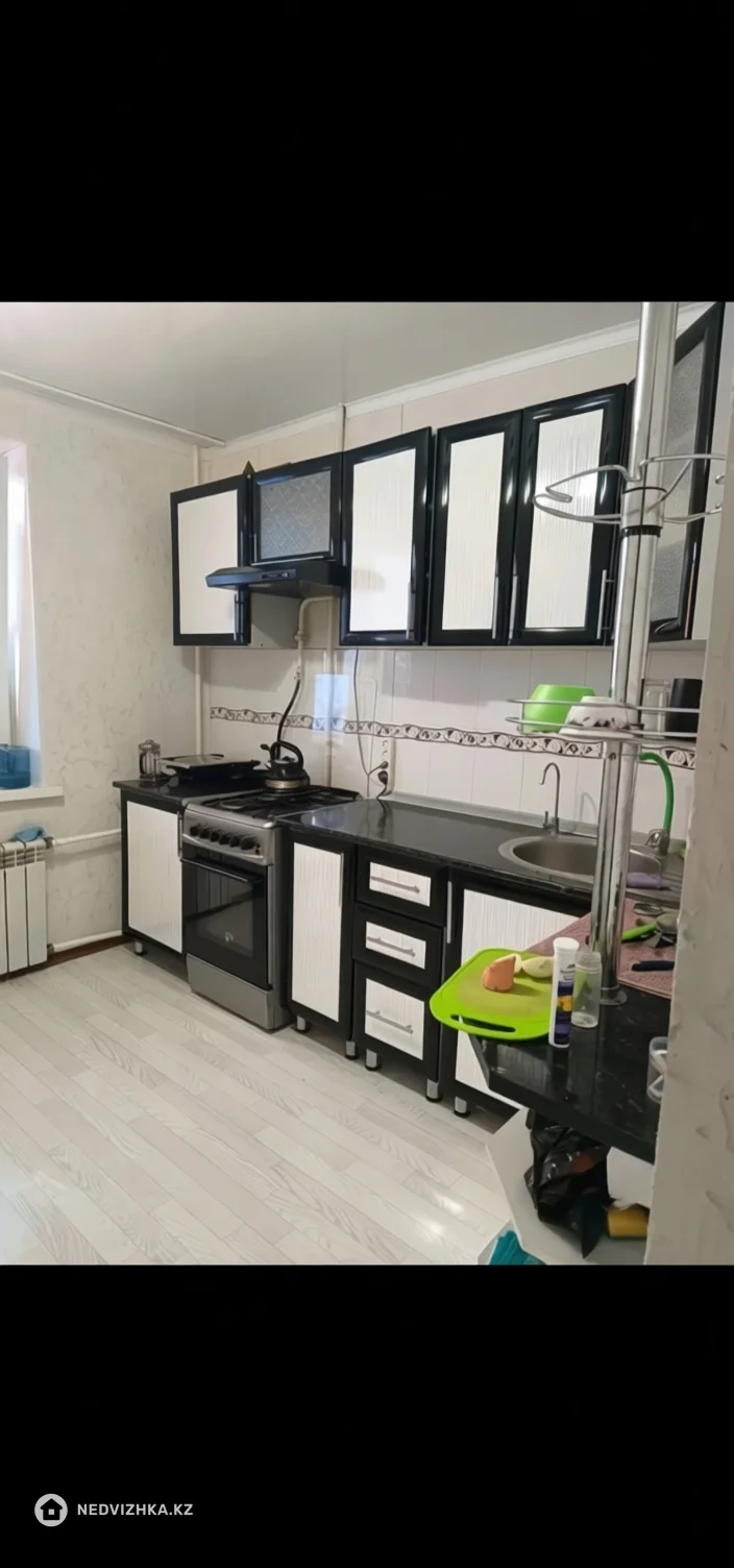 2-комнатная квартира, этаж 4 из 5, 54 м²