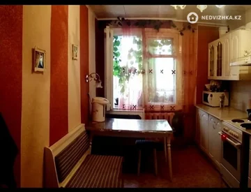 4-комнатная квартира, этаж 5 из 5, 81 м², миниатюра 6