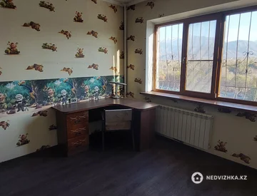 3-комнатная квартира, этаж 8 из 9, 70 м², миниатюра 5