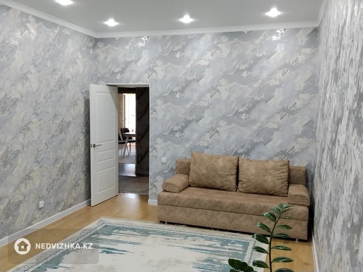 2-комнатная квартира, этаж 1 из 5, 73 м²