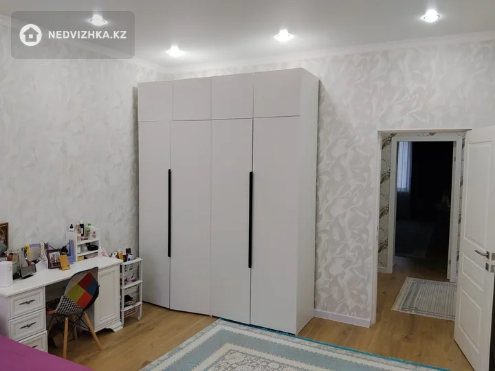 2-комнатная квартира, этаж 1 из 5, 73 м², фотография 4