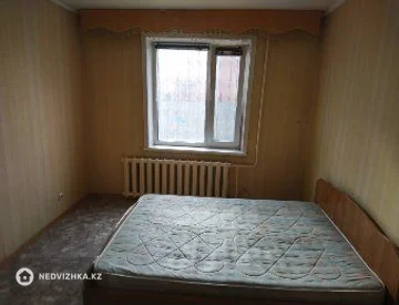 2-комнатная квартира, этаж 1 из 10, 53 м², миниатюра 9