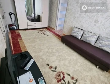 2-комнатная квартира, этаж 1 из 5, 42 м², миниатюра 3