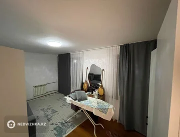 3-комнатная квартира, этаж 2 из 5, 56 м², миниатюра 1