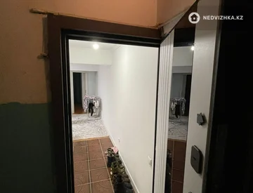 3-комнатная квартира, этаж 2 из 5, 56 м², миниатюра 3