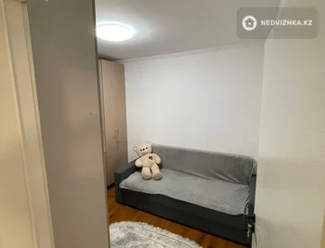 3-комнатная квартира, этаж 2 из 5, 56 м², миниатюра 4