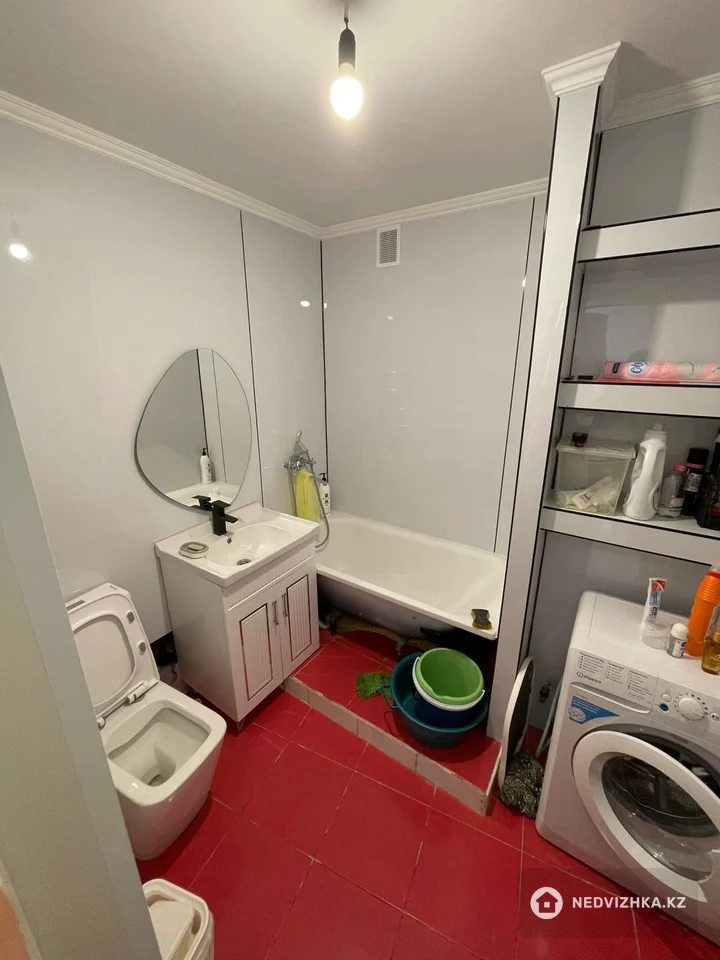 3-комнатная квартира, этаж 2 из 5, 56 м², фотография 5