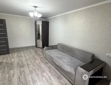 1-комнатная квартира, этаж 2 из 5, 32 м², миниатюра 3