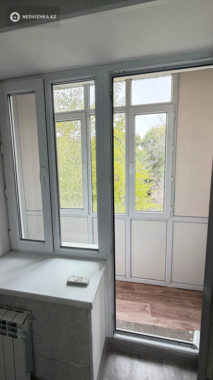 1-комнатная квартира, этаж 2 из 5, 32 м², фотография 5
