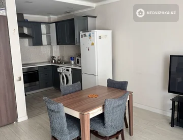 1-комнатная квартира, этаж 1 из 5, 44 м², На длительный срок, миниатюра 4
