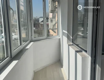1-комнатная квартира, этаж 1 из 5, 44 м², На длительный срок, миниатюра 5