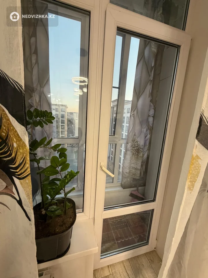 1-комнатная квартира, этаж 9 из 10, 40 м², фотография 4