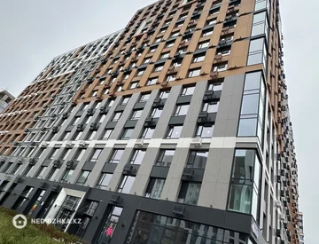 1-комнатная квартира, этаж 4 из 17, 40 м², На длительный срок, миниатюра 1