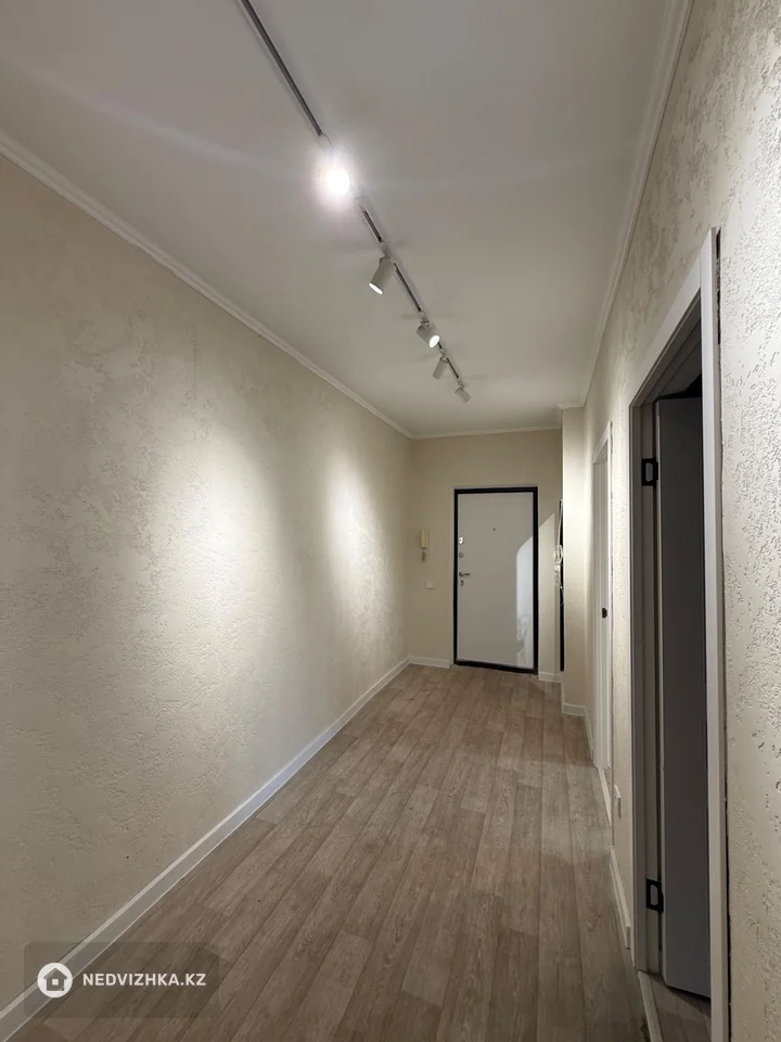 2-комнатная квартира, этаж 4 из 9, 70 м²