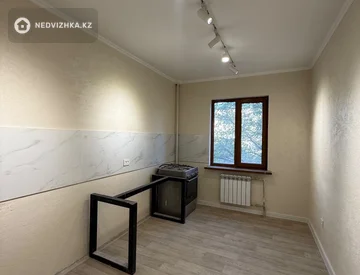 2-комнатная квартира, этаж 4 из 9, 70 м², миниатюра 10