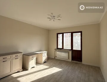 2-комнатная квартира, этаж 4 из 9, 70 м², миниатюра 11