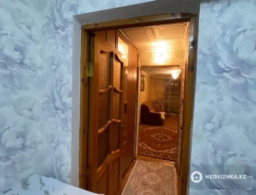 1-комнатная квартира, этаж 1 из 4, 28 м², миниатюра 1