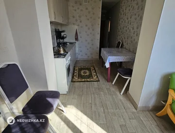 2-комнатная квартира, этаж 4 из 5, 59 м², миниатюра 4