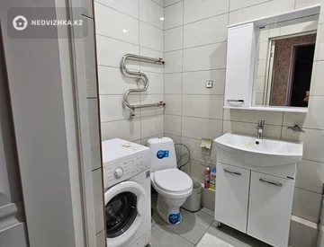 2-комнатная квартира, этаж 4 из 5, 59 м², миниатюра 3
