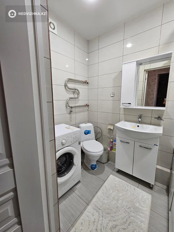 2-комнатная квартира, этаж 4 из 5, 59 м², фотография 3