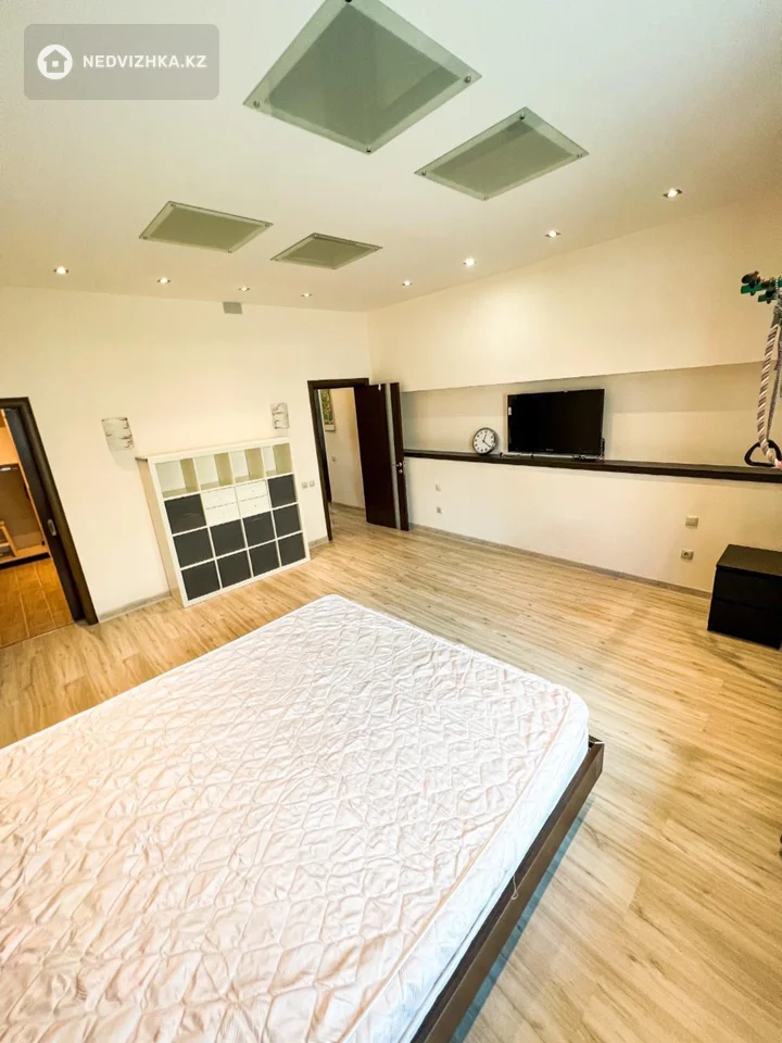 2-комнатная квартира, этаж 2 из 8, 89 м², фотография 5